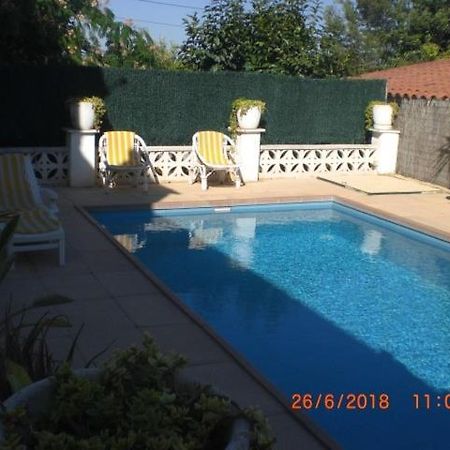 Casa Rural Cal Josefina & Tomas La Riera  外观 照片